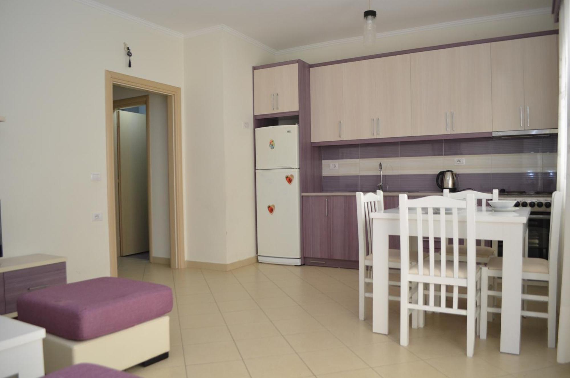 Eri Apartments Саранде Екстериор снимка